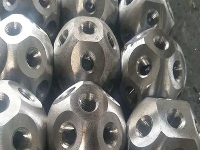 铁岭螺栓球网架杆件制作